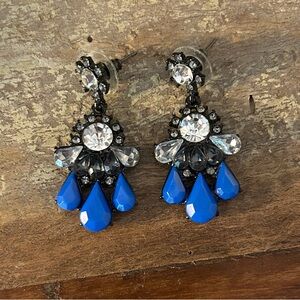 Charming Charlie Blue and Silver Teardrop Earrings